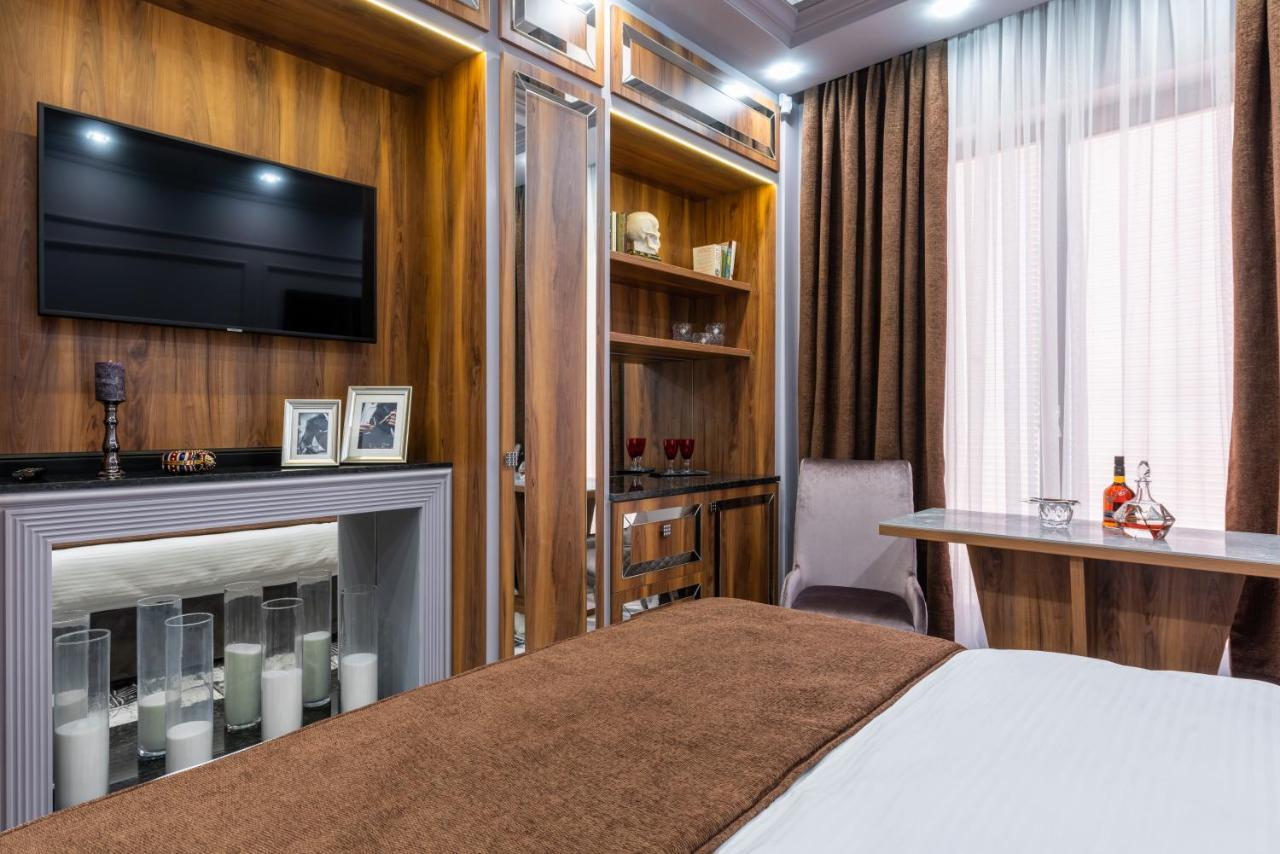 Mr Grey Boutique Hotel Одеса Екстериор снимка