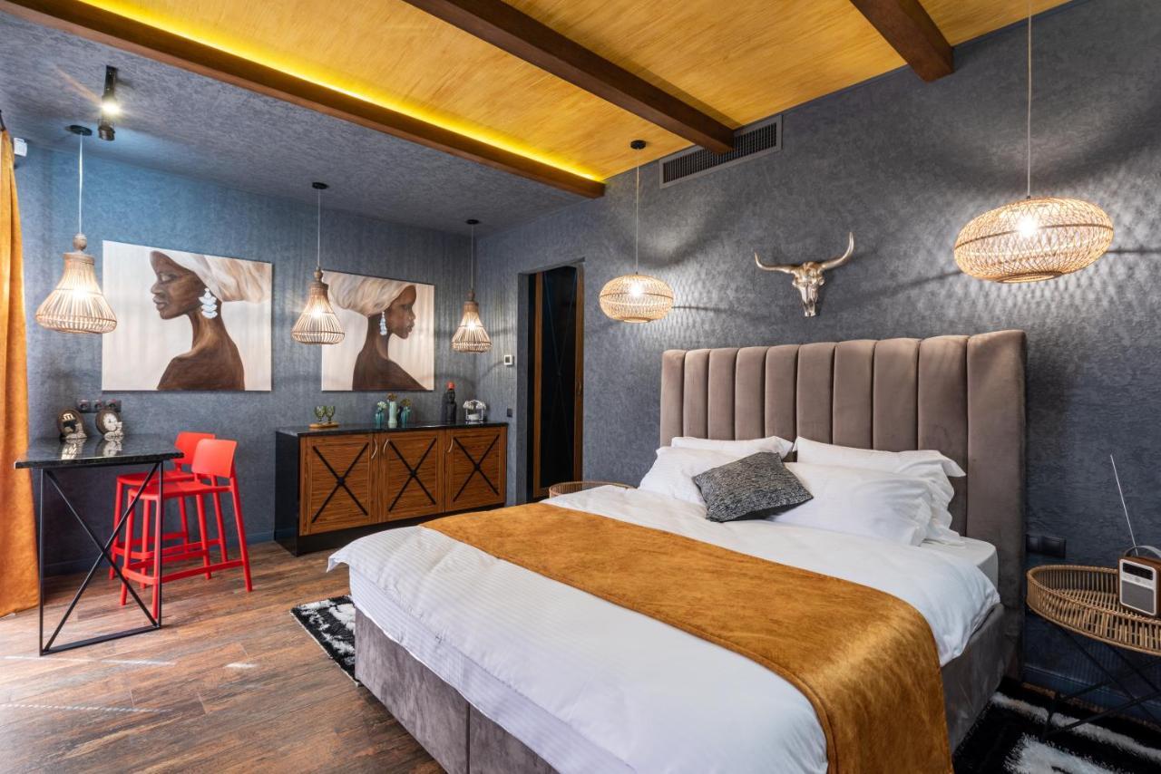 Mr Grey Boutique Hotel Одеса Екстериор снимка