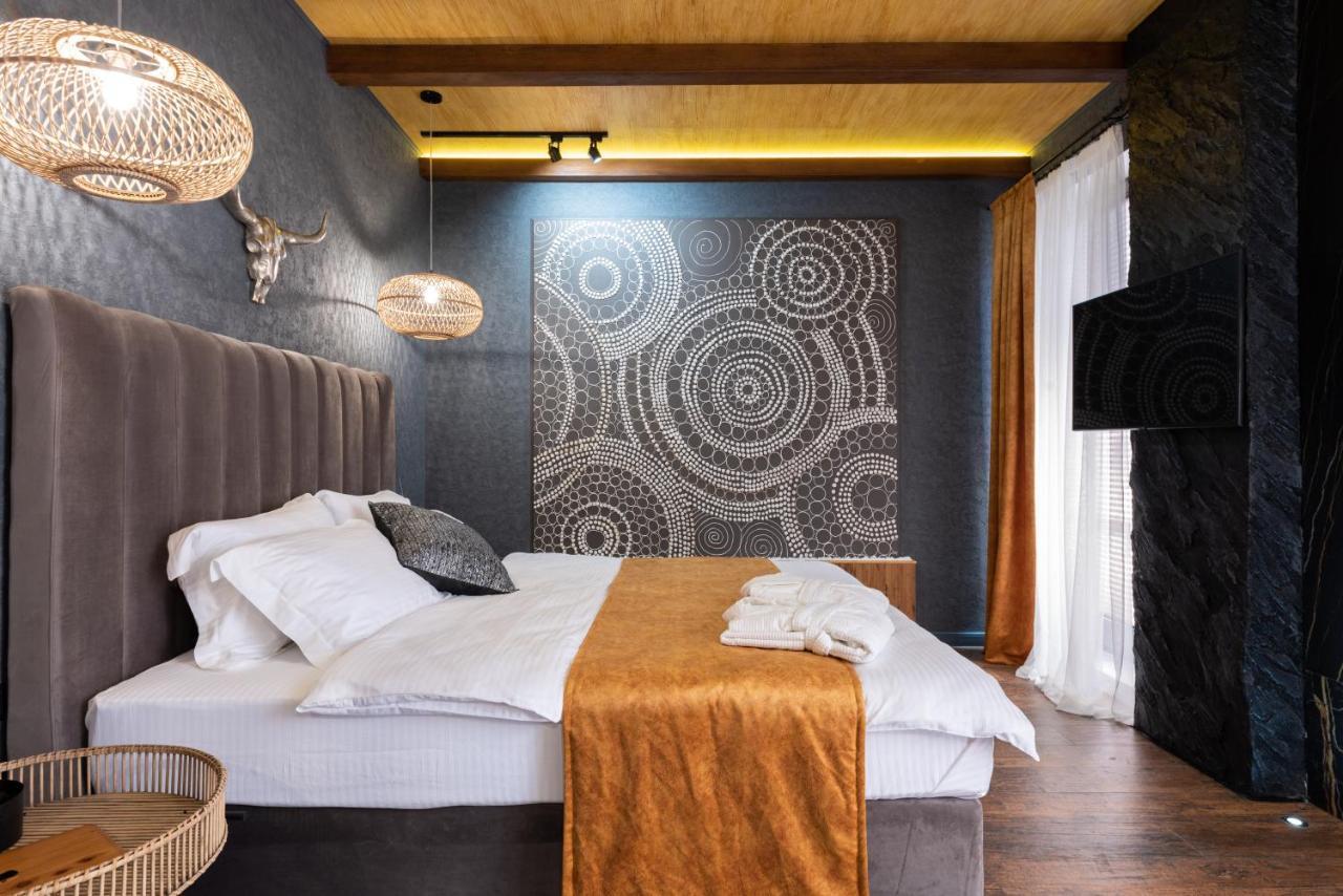 Mr Grey Boutique Hotel Одеса Екстериор снимка