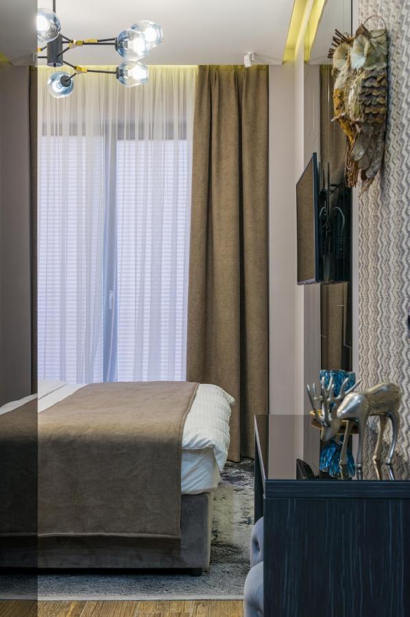 Mr Grey Boutique Hotel Одеса Екстериор снимка